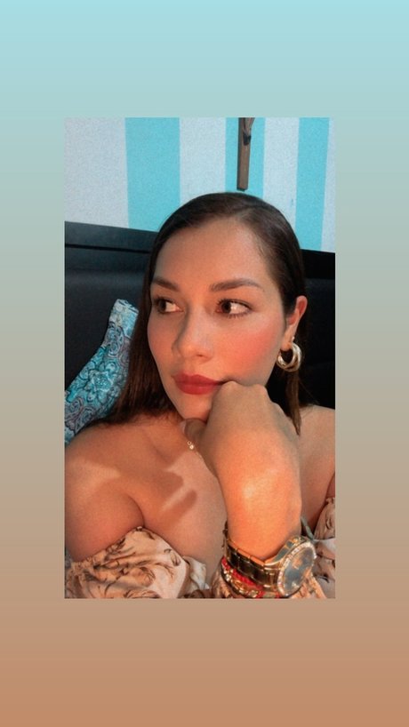 Coraima m reles Nacktpornos auf OnlyFans