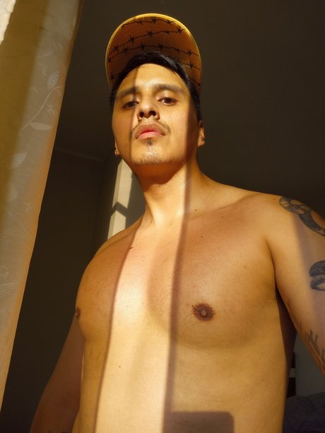 ILLAPA IMRE OnlyFans gratis