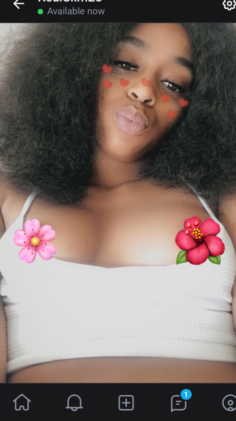 RealPrettyScarr Oben ohne OnlyFans