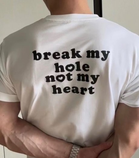 Ezekiel Callucci OnlyFans Nacktbilder