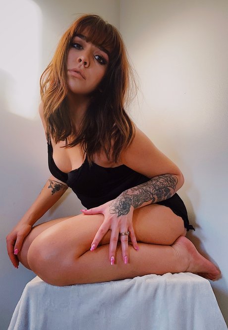 Punchy Mama Nacktbilder von OnlyFans geleakt