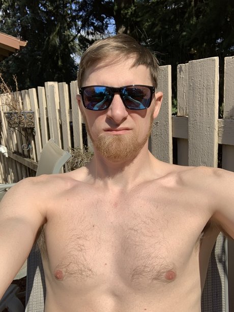 Desert Man Nacktbilder von OnlyFans