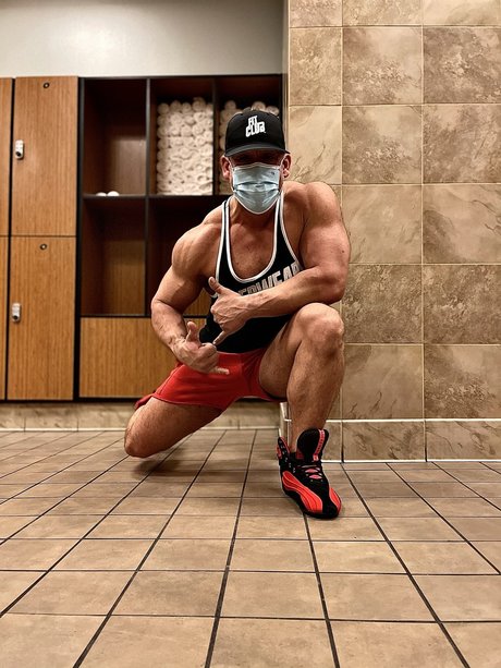 Andre Z Brüste OnlyFans