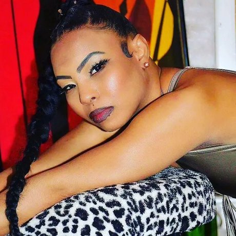 Chynadarlin48 OnlyFans geleakter Pornografie