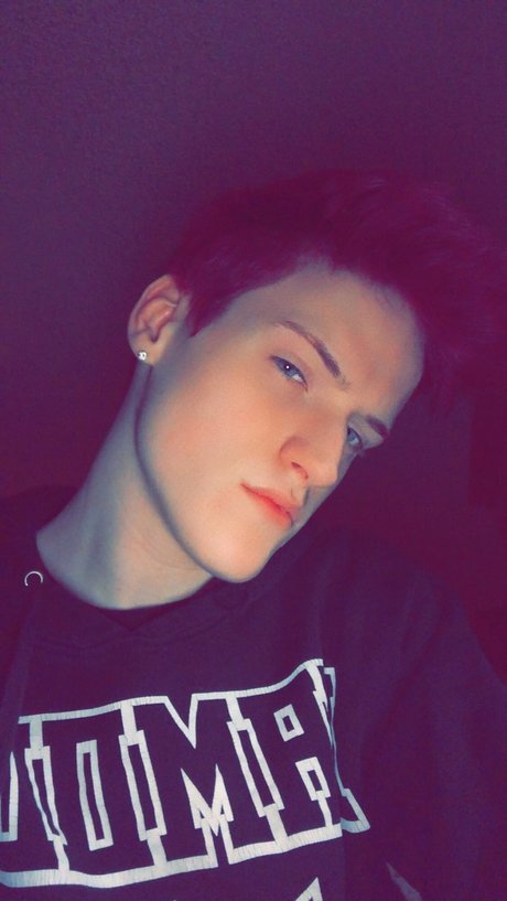 Dean Edward OnlyFans geleakt