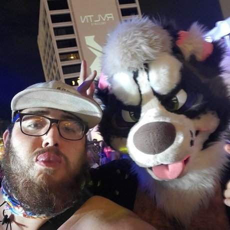 Dab Daddy Boat OnlyFans Bilder