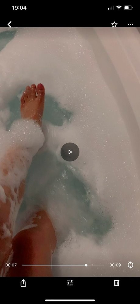 Bad girl Tiffany Porn OnlyFans Leak