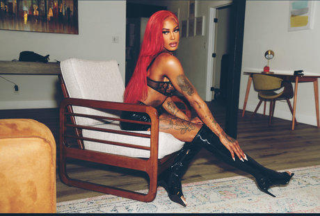 _Medusa Thee Goddess_ OnlyFans Leaj