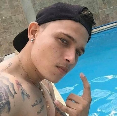 D f 777 OnlyFans Sex Leak