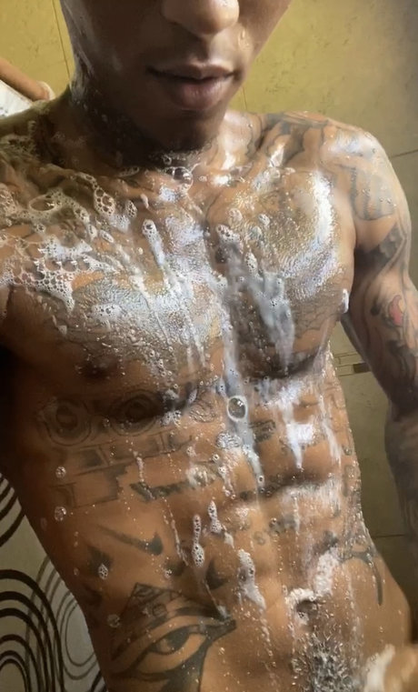 _Diver uncut_ OnlyFans Sex