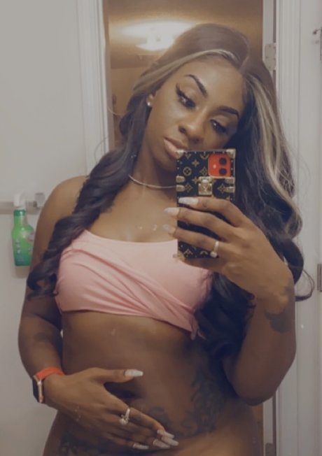 Ms Bee OnlyFans Nacktbilder geleakt