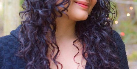 Purple and Cyan OnlyFans-Model