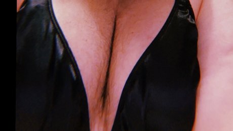 Luckie the pup Kostenloses OnlyFans