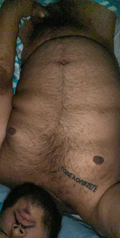 Pup Bowzer Nacktpornos von OnlyFans geleakt