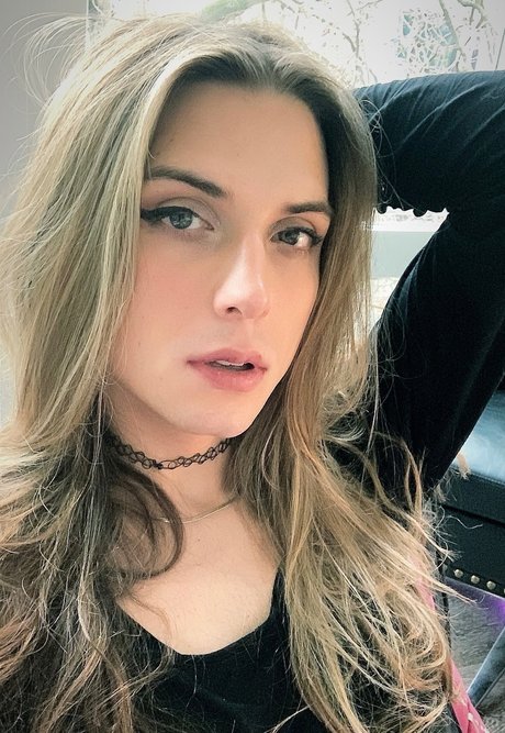 Codi Coyote OnlyFans Inhalte