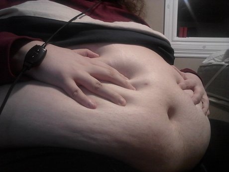 questionablered OnlyFans-Post