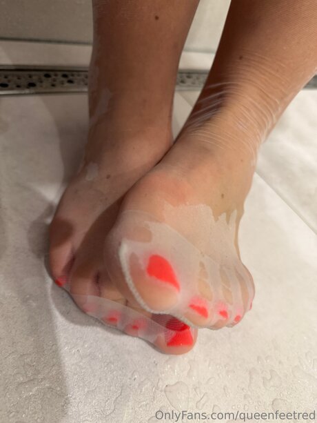 Queenfeetred OnlyFans Leak