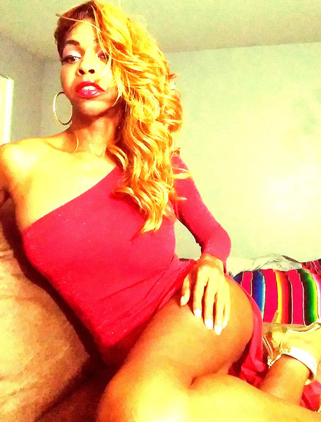 QueenDingaling OnlyFans-Bilder