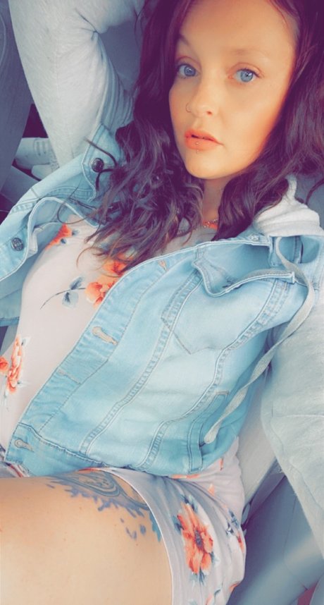 Queenbeebossin Nacktbilder auf OnlyFans