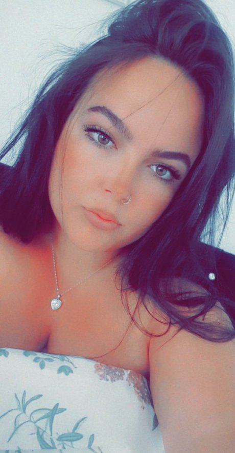 QueenBee Sex auf OnlyFans