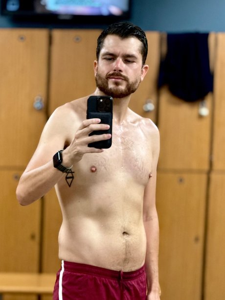 Cole Santiago Nacktbilder von OnlyFans geleakt