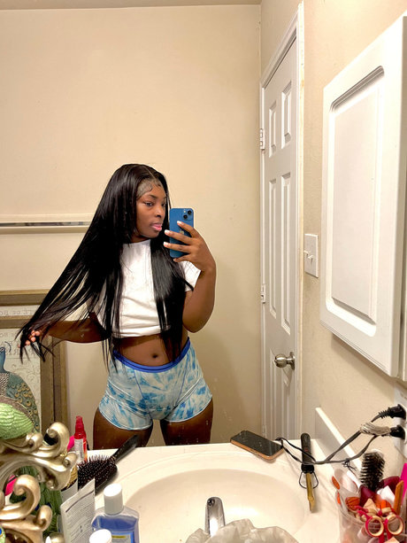 Sextin with Shaye the tiger Nacktbilder von OnlyFans geleakt