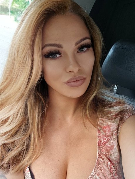 Dominno OnlyFans Striptease