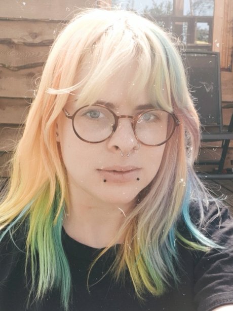 RainbowRoos Füße OnlyFans