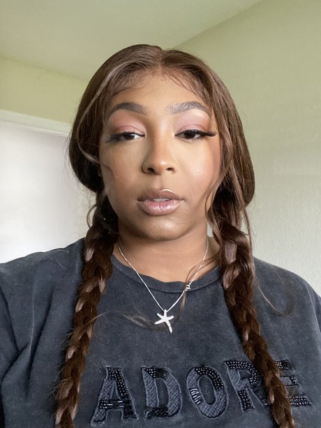 Rachel Raxxx Vault OnlyFans-Bilder