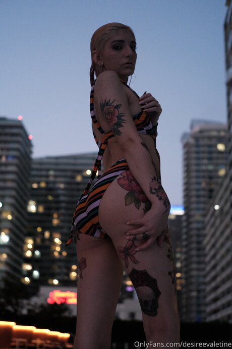 riesin onlyfans kostenloser Sex Portfolio