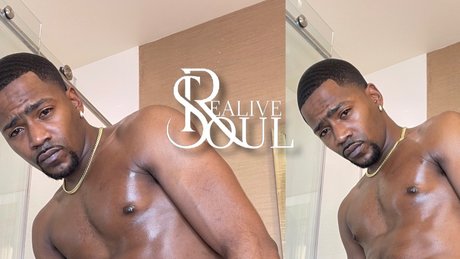 Realivepro Nackt auf OnlyFans Leaks