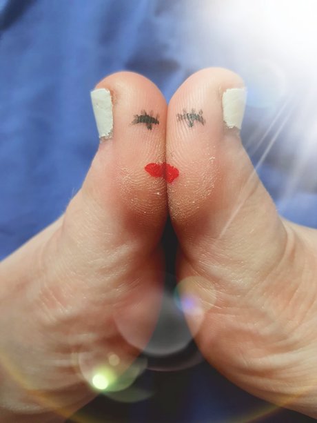 Liza Harvey Nacktbilder auf OnlyFans