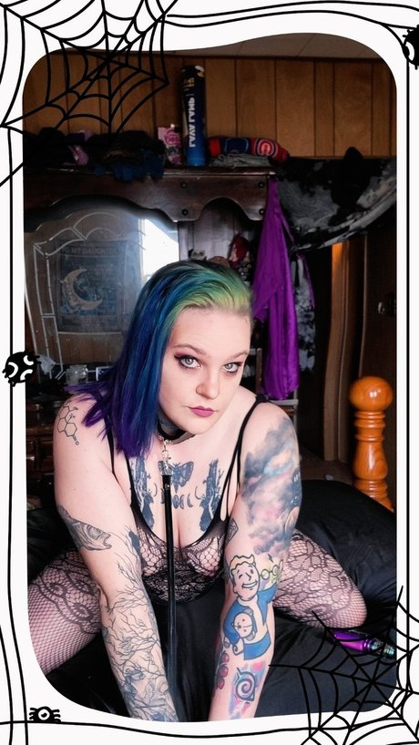 _V_ OnlyFans explizite Inhalte