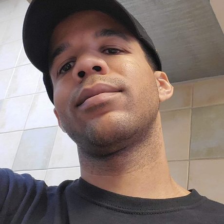 michael david rambo OnlyFans Bilder