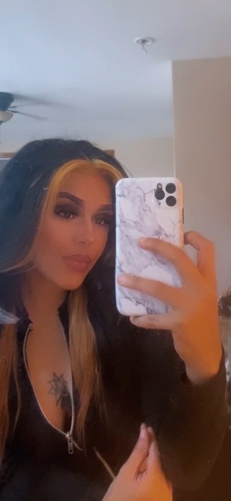 Prada_ OnlyFans Nacktbilder