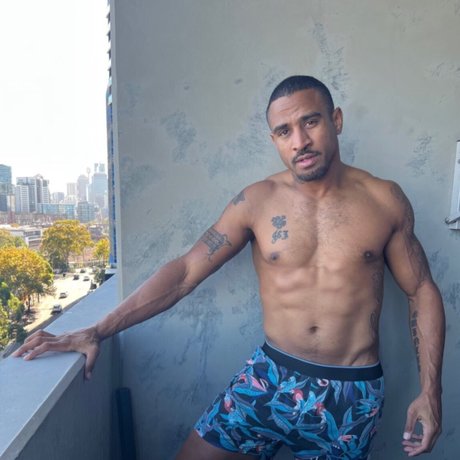 Renold OnlyFans geleakte Pornografie