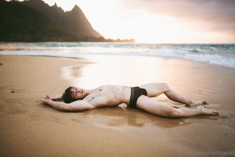 Reno Gold_ Nacktbilder von OnlyFans geleakt