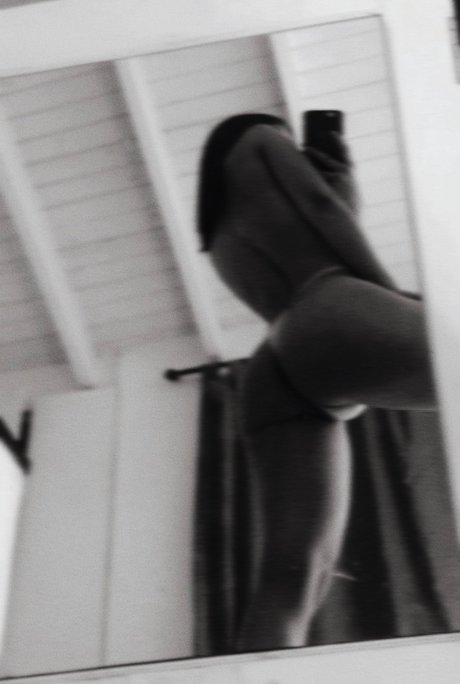 Renata martina OnlyFans Strip