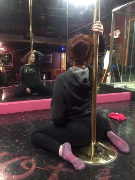 RedxX Nacktpornos auf OnlyFans