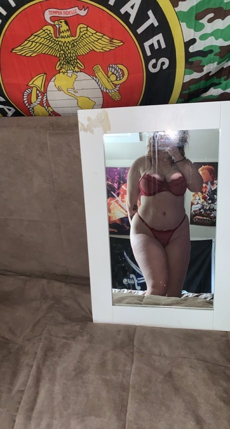 Redhead mami_ Füße OnlyFans