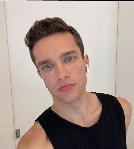 Roby OnlyFans Leaks Sex