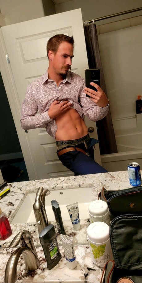 Rocky Divine OnlyFans-Bild