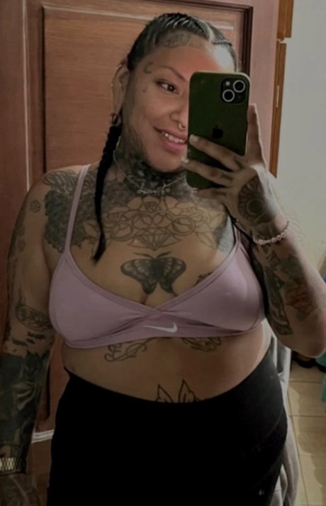 Rocitatu Nacktbilder auf OnlyFans