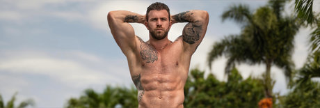 Roberto Guillen OnlyFans Bilder