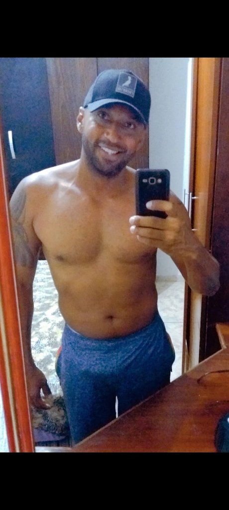 Roblove OnlyFans Fotos