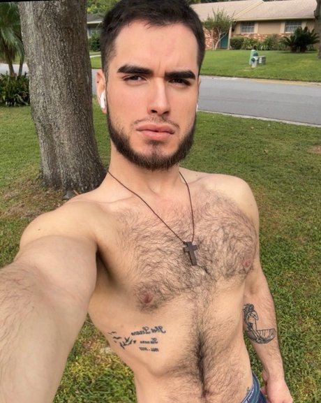 Rixio OnlyFans geleakt.