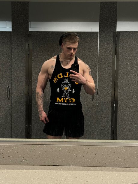 Ripped Italian_ OnlyFans Leaj