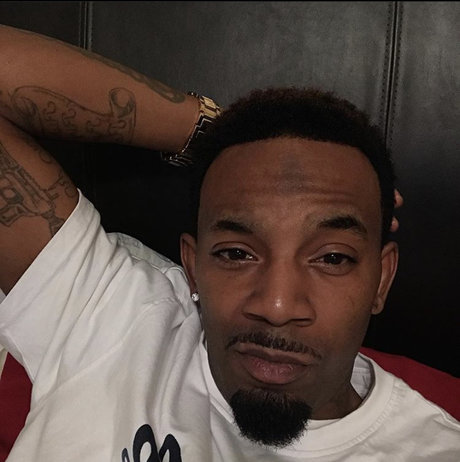 Rickyrozzay OnlyFans nackte Brüste