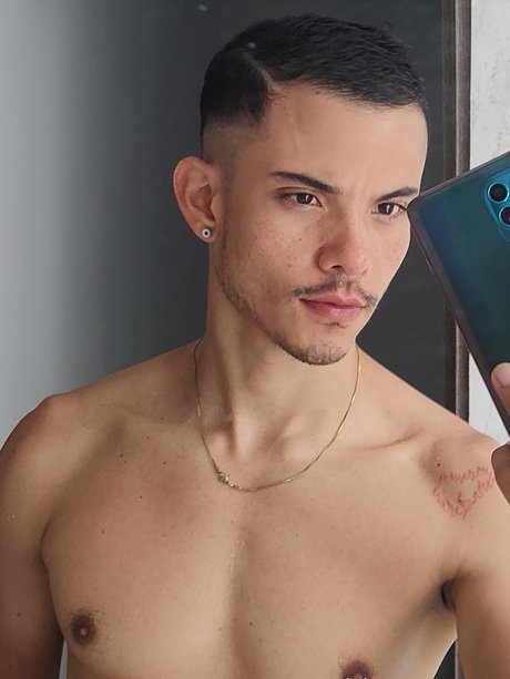 Ryan Monart Nacktpornos von OnlyFans geleakt