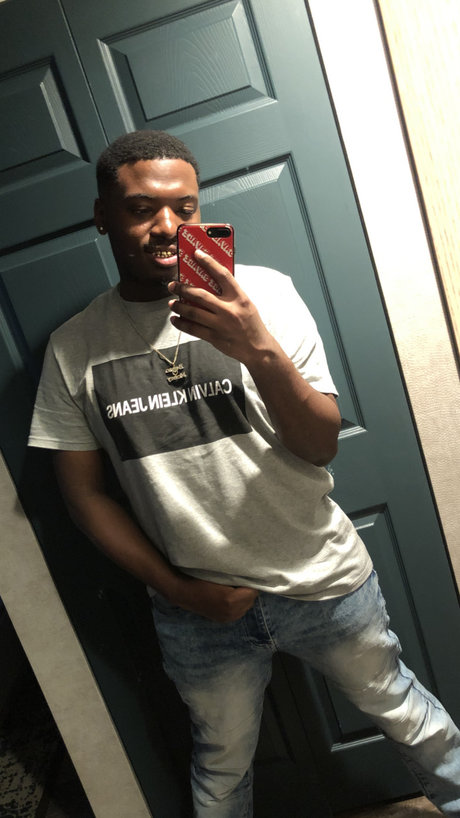 Papi Jay OnlyFans Bilder nackt